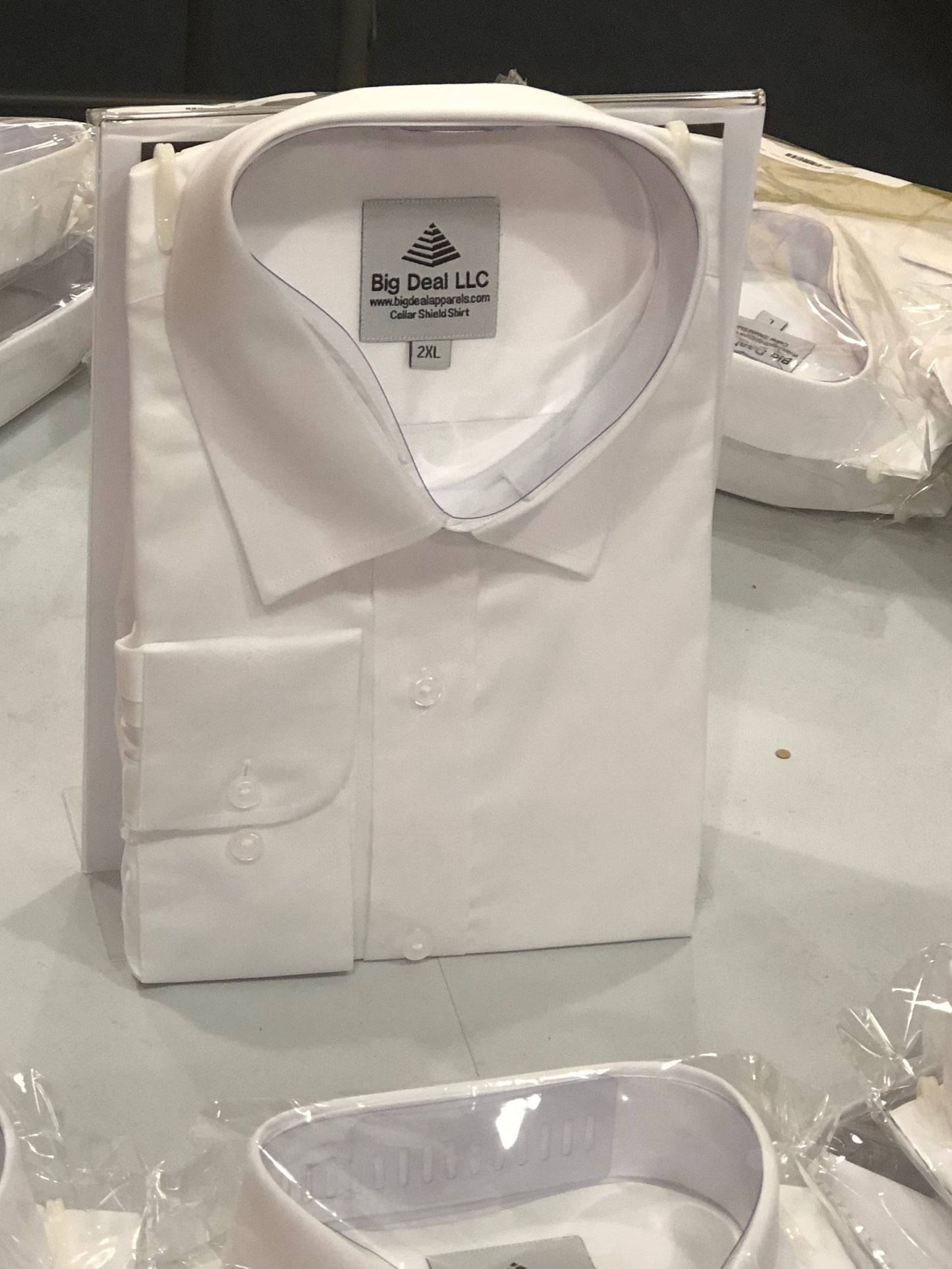 Men's Collar Protected Collar Shield Dress Shirt